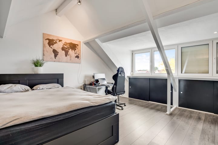 Photo 23 of Vrinssenstraat 22