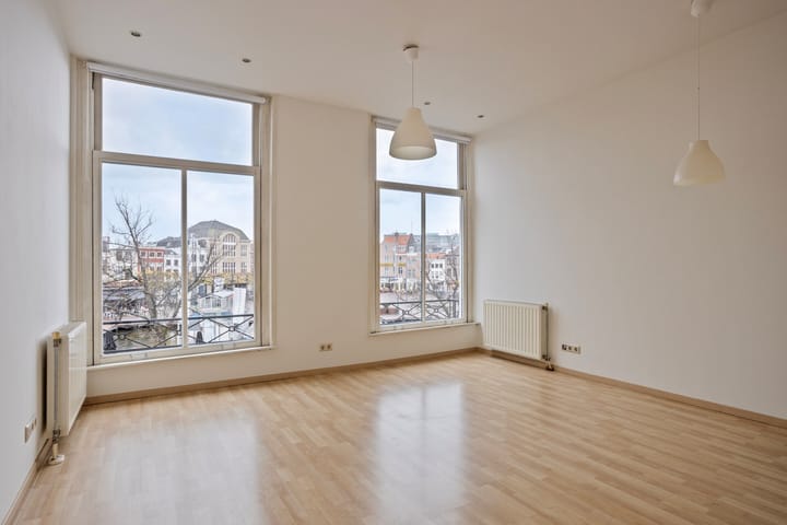 Foto 2 van Turfmarkt 7-A