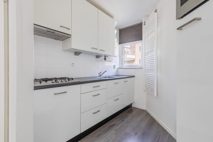 Foto 12 van Spoorstraat 18