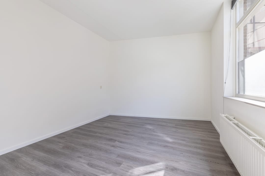 Foto 28 van Spoorstraat 18