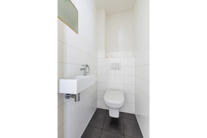 Foto 32 van Spoorstraat 18