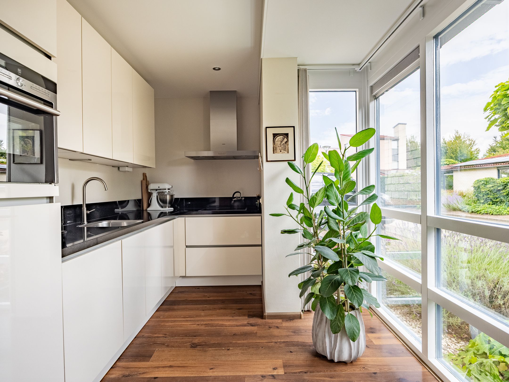 Photo 12 of Henriette Polaklaan 110