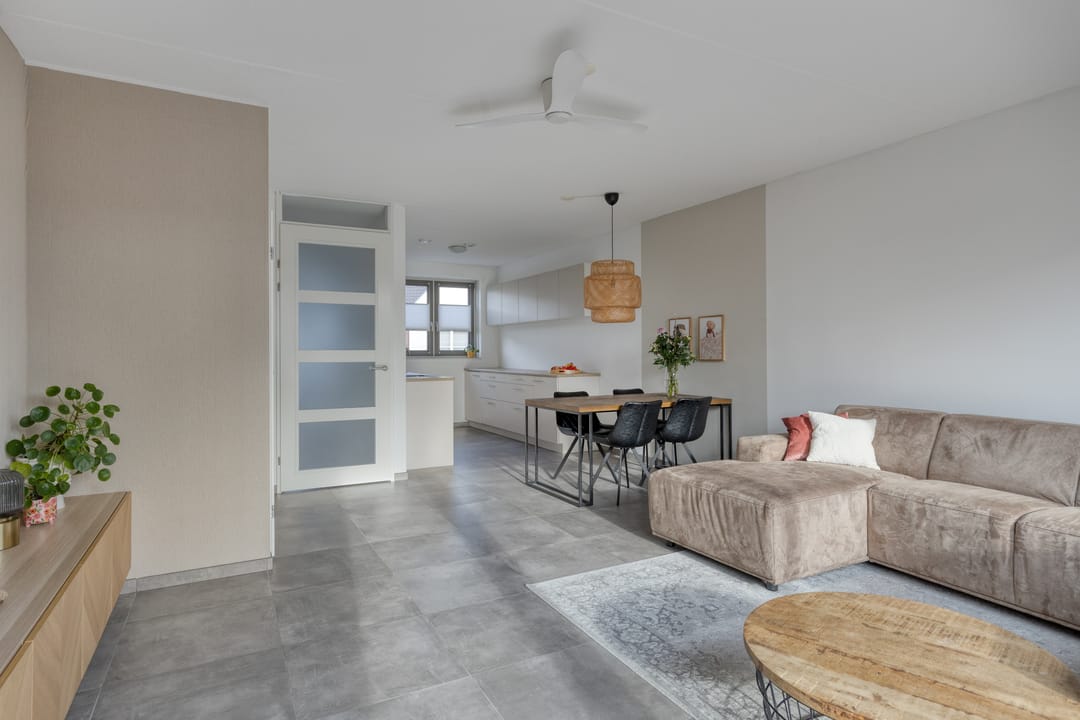 Foto 8 van Merensteinplein 3