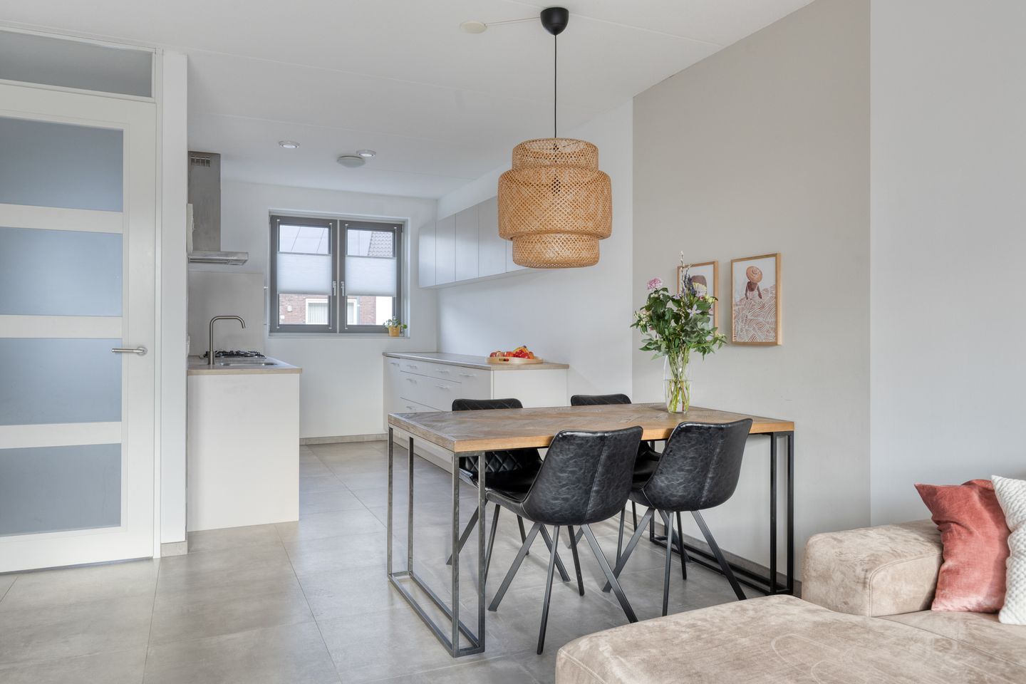 Foto 10 van Merensteinplein 3