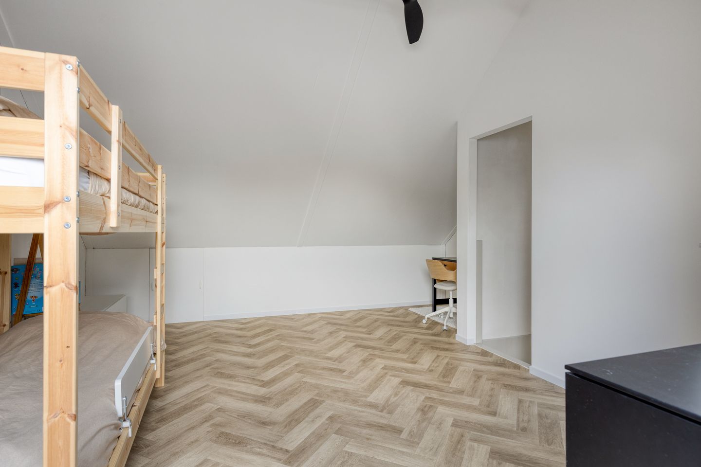 Foto 25 van Merensteinplein 3