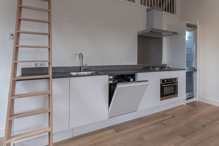 Photo 5 of Middenweg 7-F