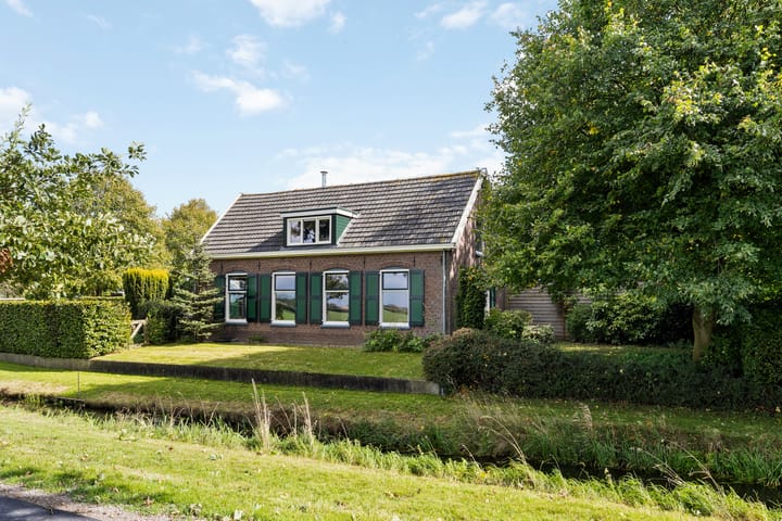 Wijheseweg 8