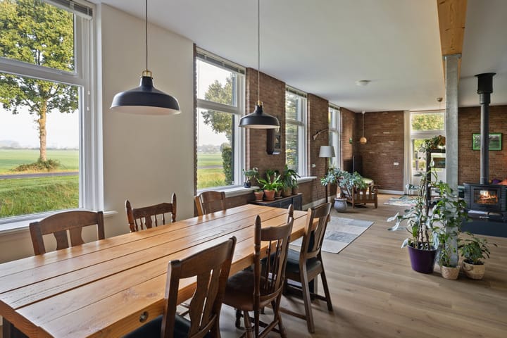 Foto 15 van Wijheseweg 8