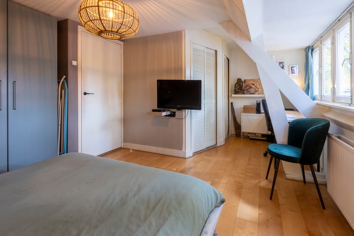 Photo 34 of Vondellaan 24