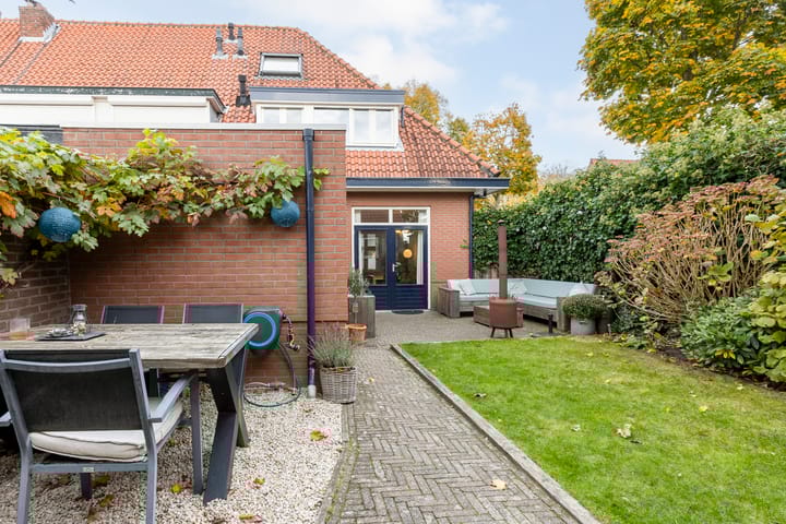 Photo 40 of Vondellaan 24