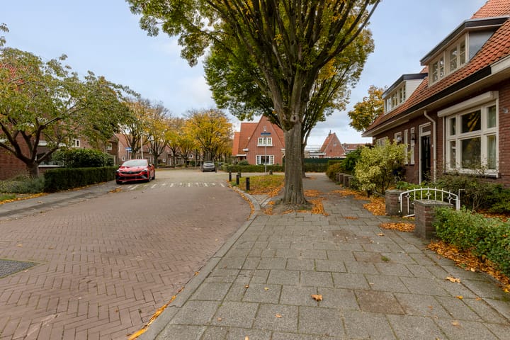 Photo 48 of Vondellaan 24