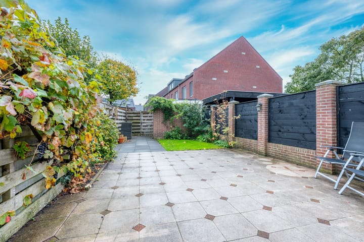 Photo 9 of De Stalen Boog 6