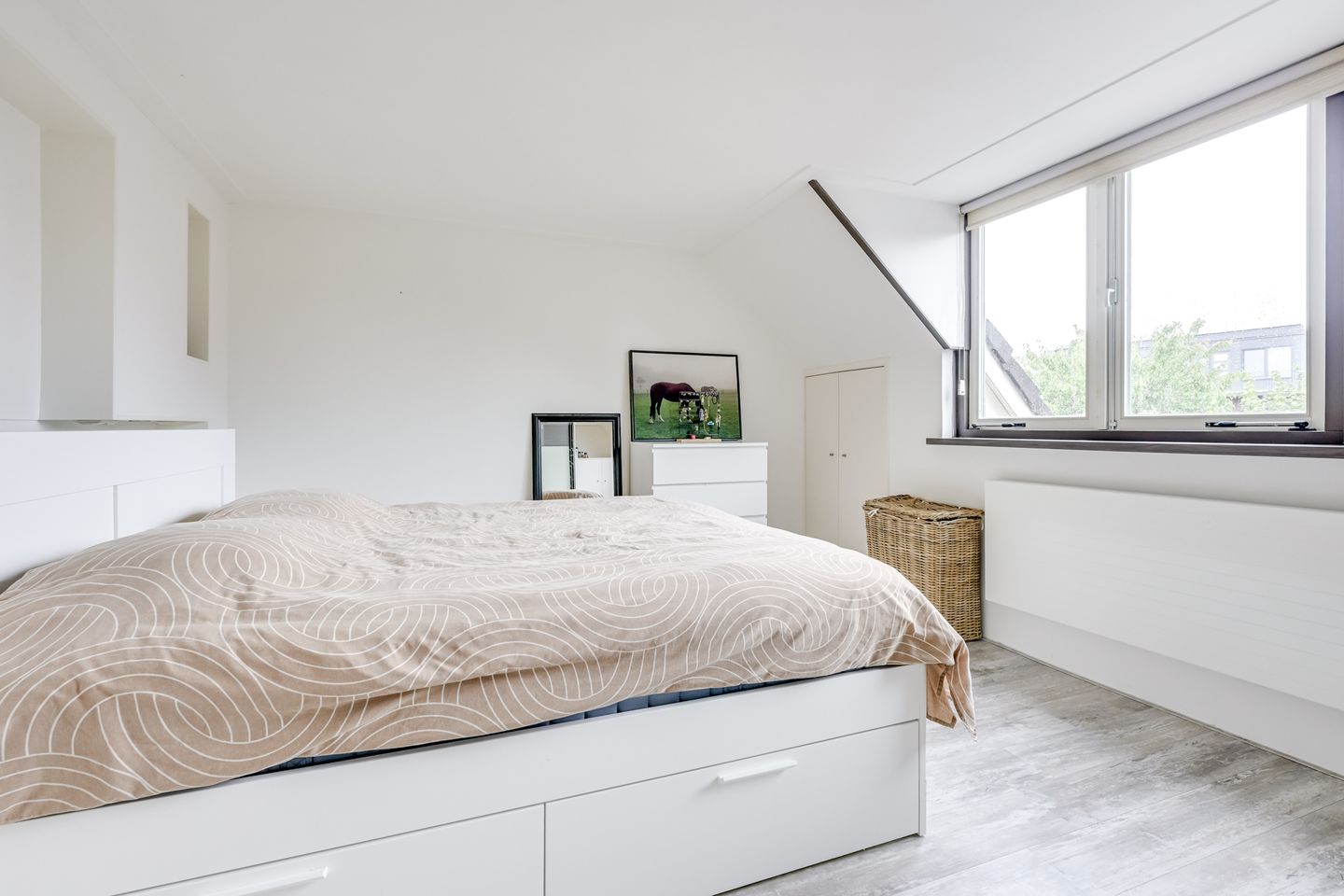 Foto 19 van De Stalen Boog 6