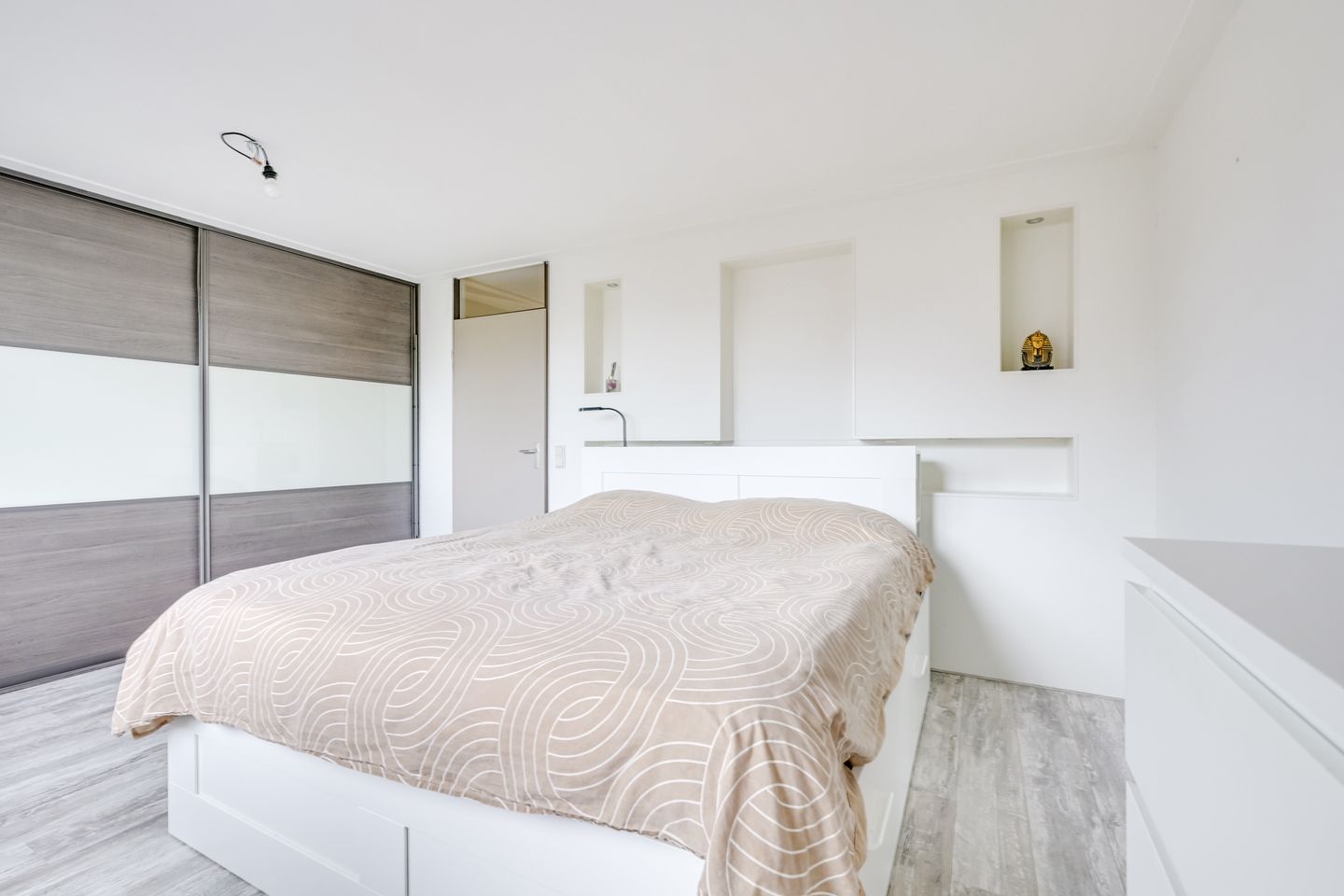 Foto 20 van De Stalen Boog 6