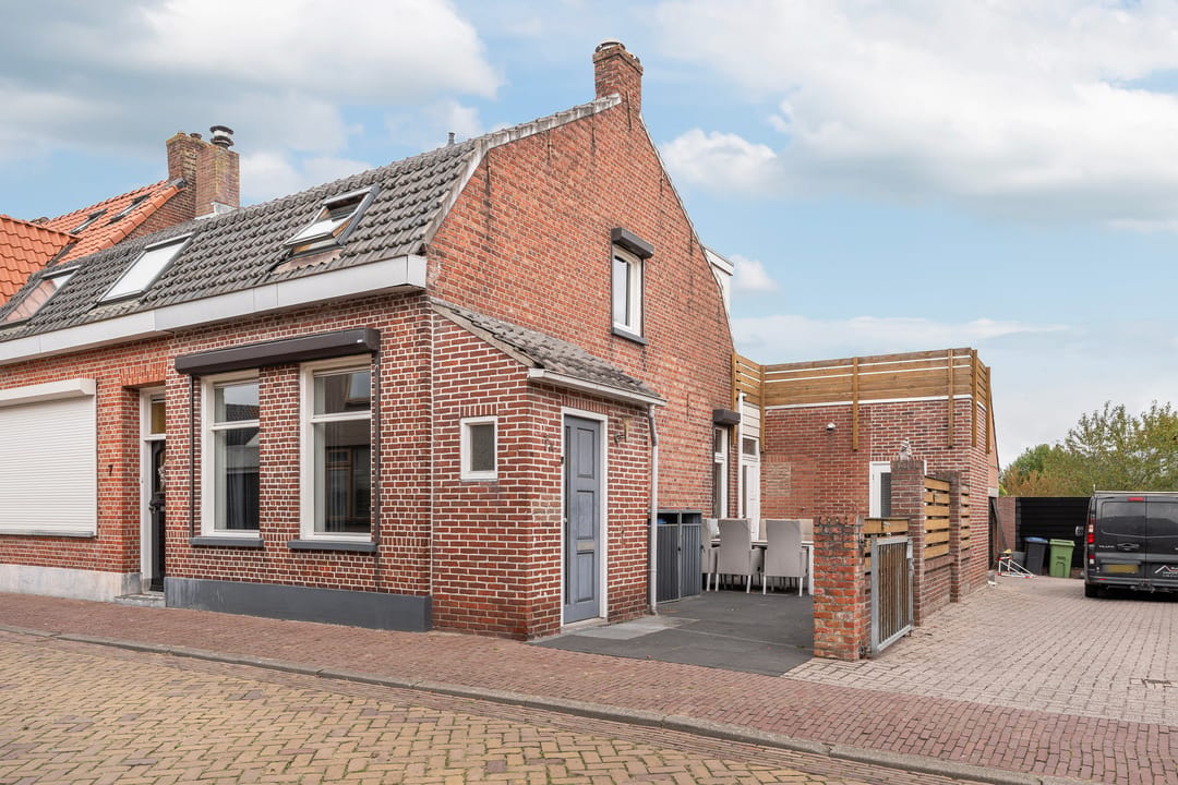 Foto 1 van Schoolstraat 7-A