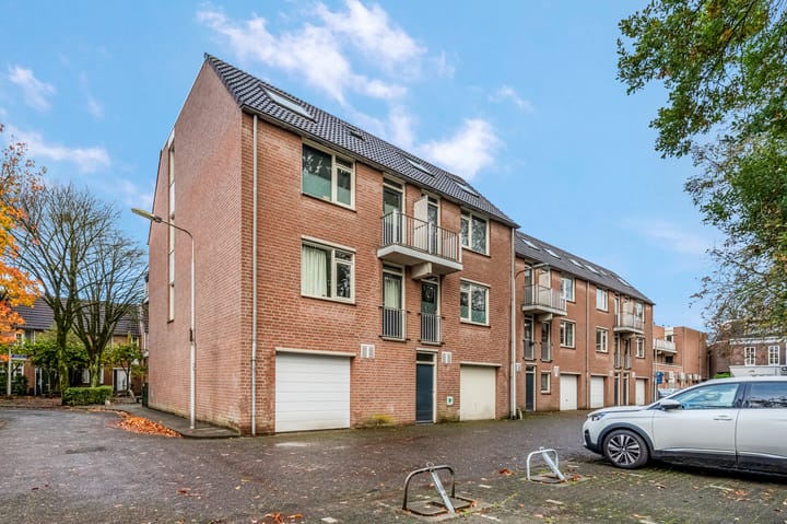 Photo 7 of Meijer van Leeuwenstraat 40