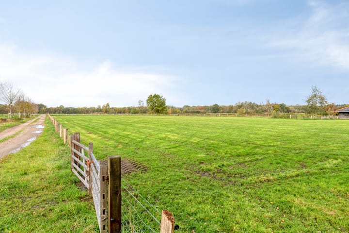 Foto 66 van Paalbeekweg 14