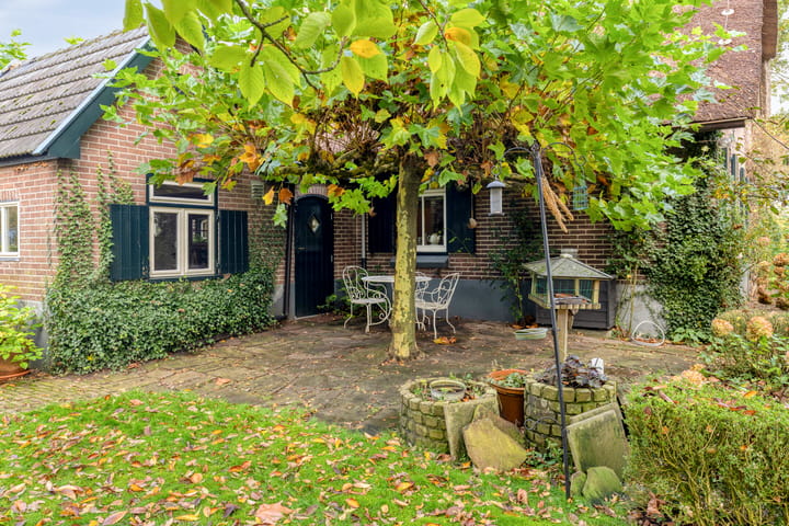 Foto 74 van Paalbeekweg 14