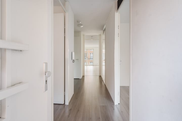 Foto 5 van Menno van Coehoornstraat 9