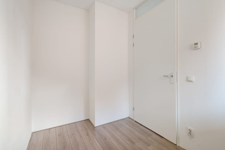 Foto 21 van Menno van Coehoornstraat 9