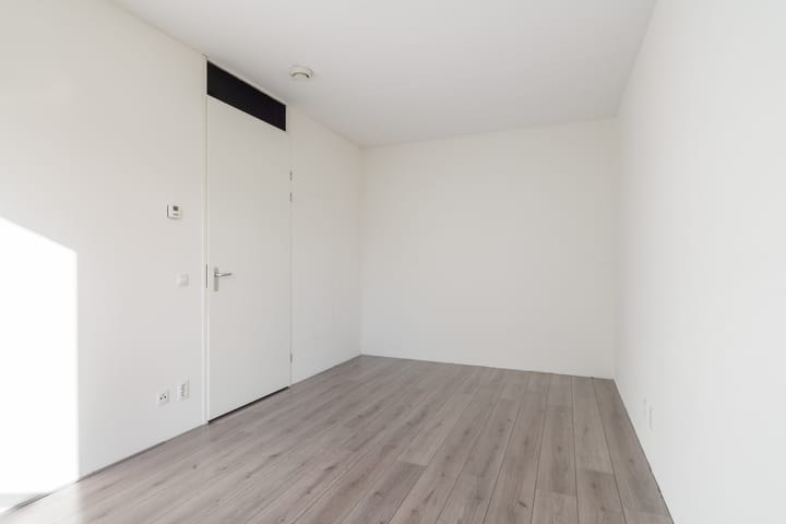 Foto 25 van Menno van Coehoornstraat 9