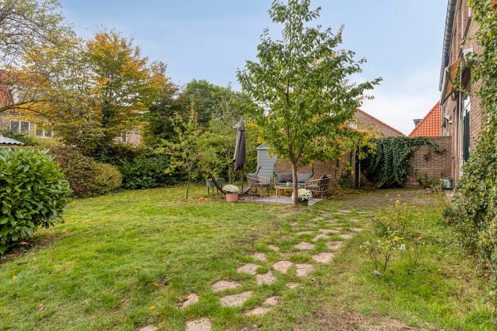 Photo 42 of Canadalaan 52