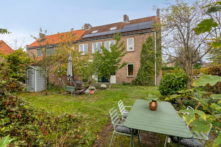 Photo 46 of Canadalaan 52