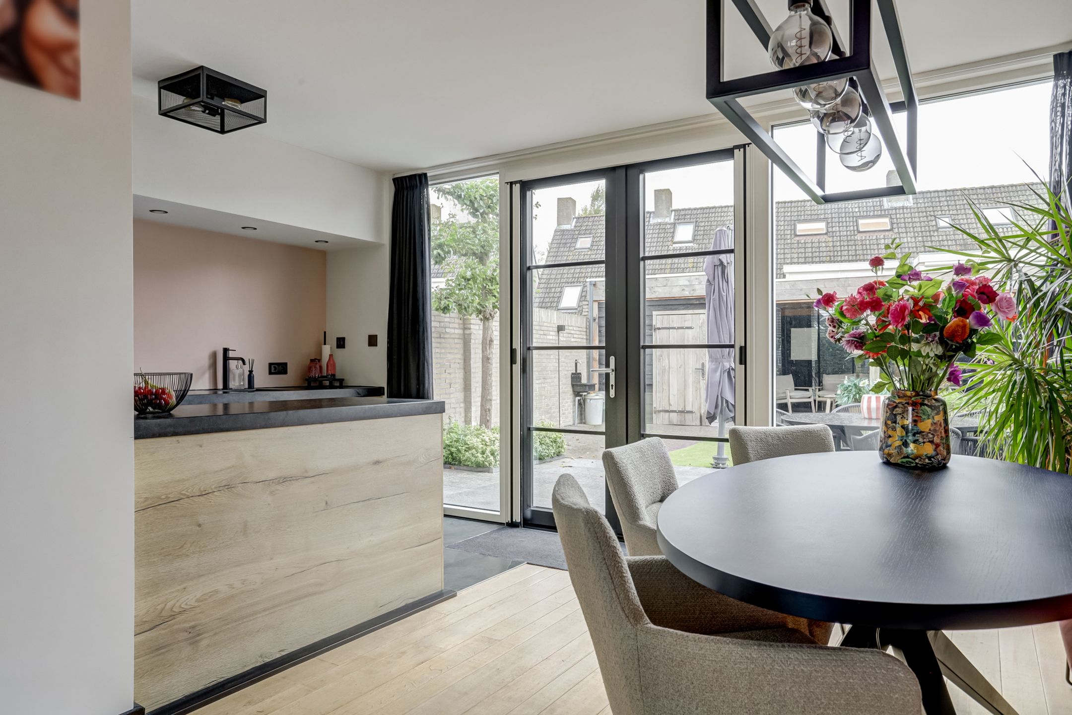 Foto 21 van van Heinsbergstraat 115