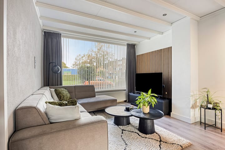 Photo 4 of Rozenstraat 32