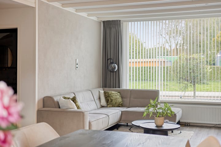 Photo 10 of Rozenstraat 32