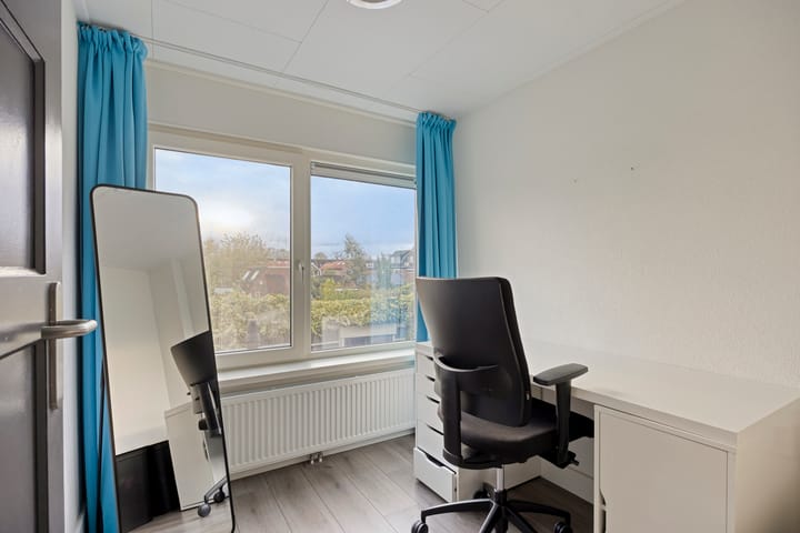 Photo 20 of Rozenstraat 32