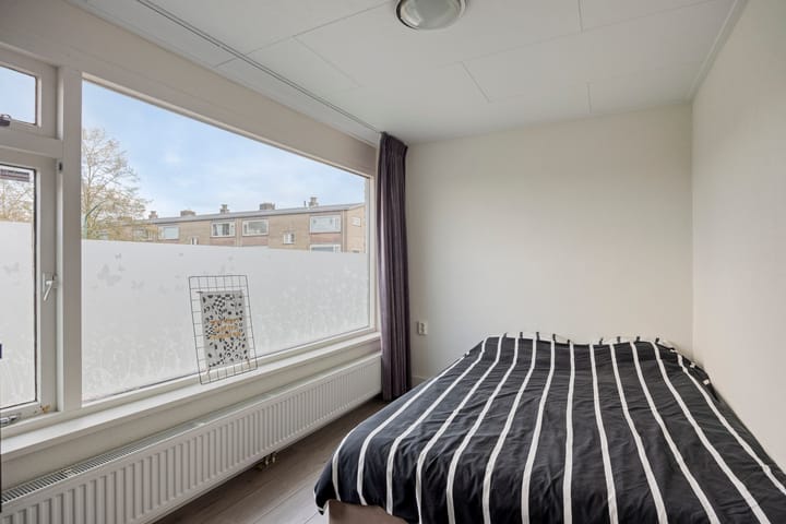 Photo 21 of Rozenstraat 32