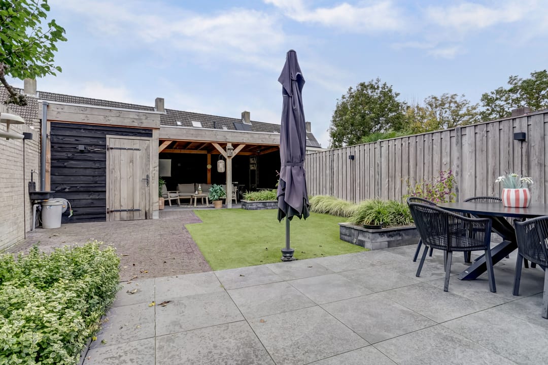 Foto 43 van van Heinsbergstraat 115