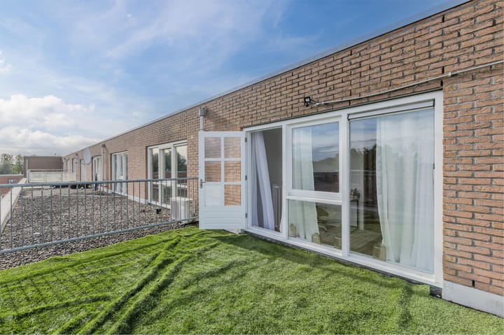 Foto 47 van Pontianakstraat 8