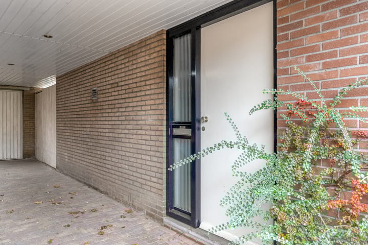 Foto 5 van Oeverbergstraat 57