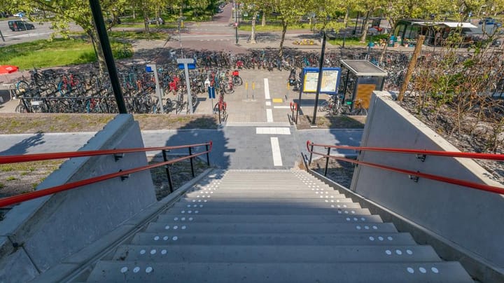 Foto 20 van Ananasweg 60