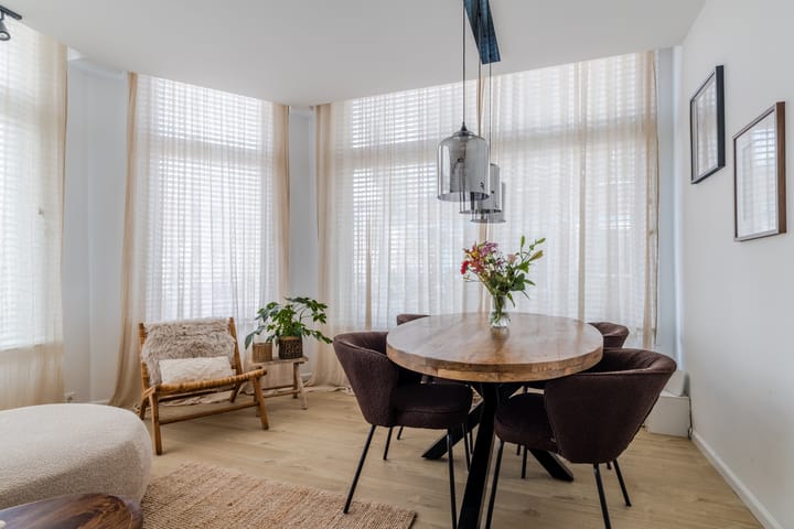 Foto 16 van Laurens Reaalstraat 52