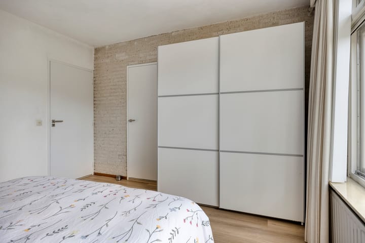 Foto 23 van Guido Gezellelaan 124