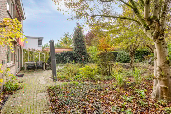 Foto 38 van Guido Gezellelaan 124