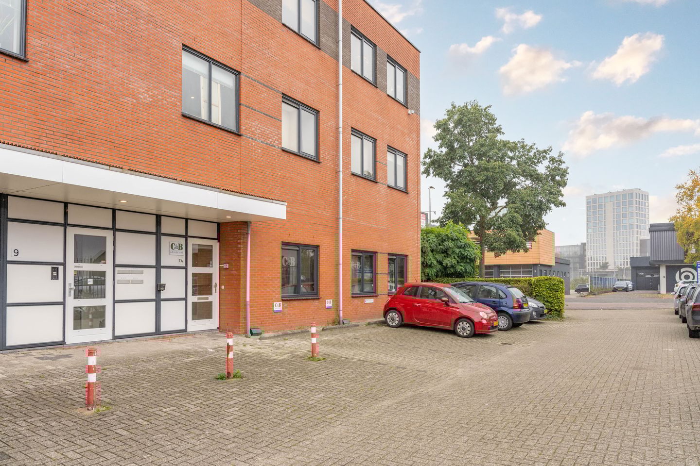 Bekijk foto 2 van Verrijn Stuartweg 7-A