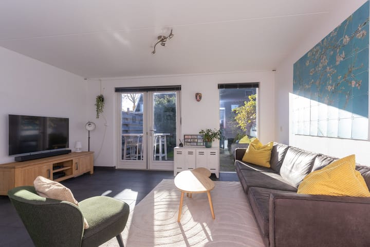 Foto 7 van Van Goghhof 10