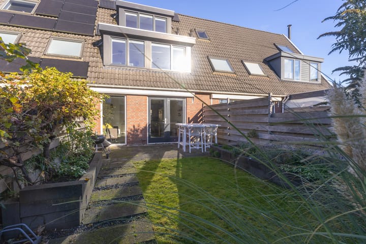 Foto 40 van Van Goghhof 10