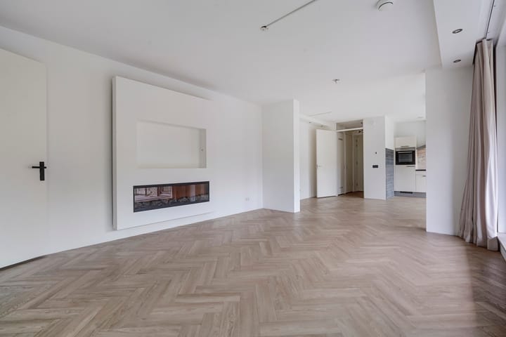 Foto 19 van Escamplaan 880-F