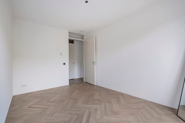 Foto 38 van Escamplaan 880-F