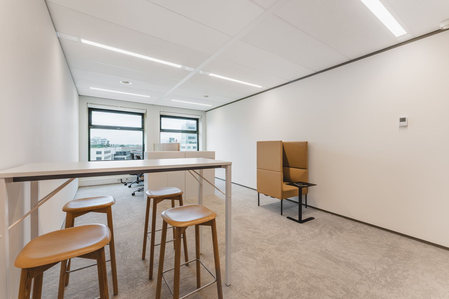 Bekijk foto 2 van George Hintzenweg 89