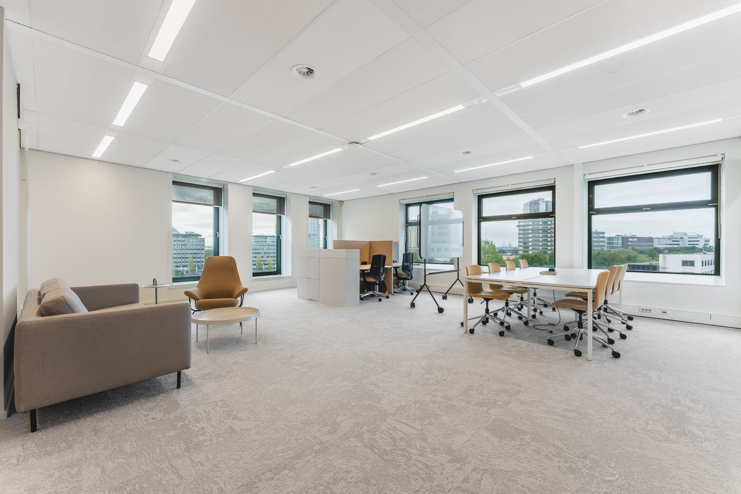 Bekijk foto 1 van George Hintzenweg 89