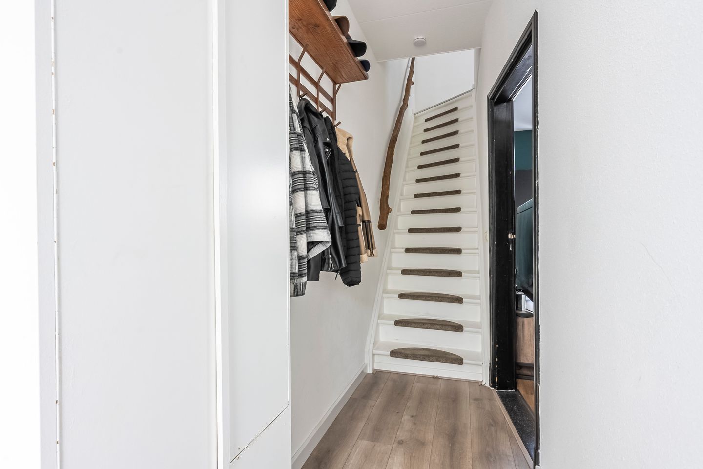 Photo 4 of Zwaluwstraat 8