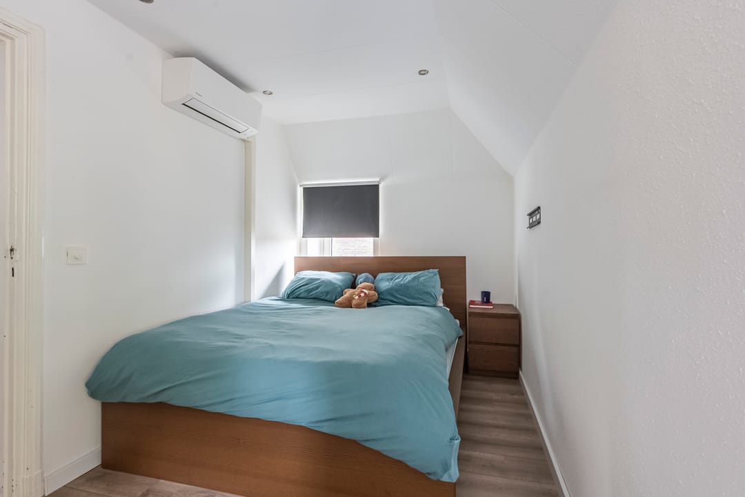 Photo 11 of Zwaluwstraat 8