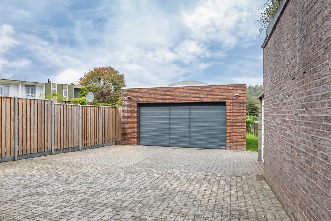 Photo 17 of Zwaluwstraat 8