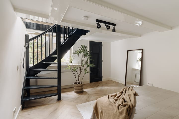 Foto 12 van Tweede Weteringdwarsstraat 12-H